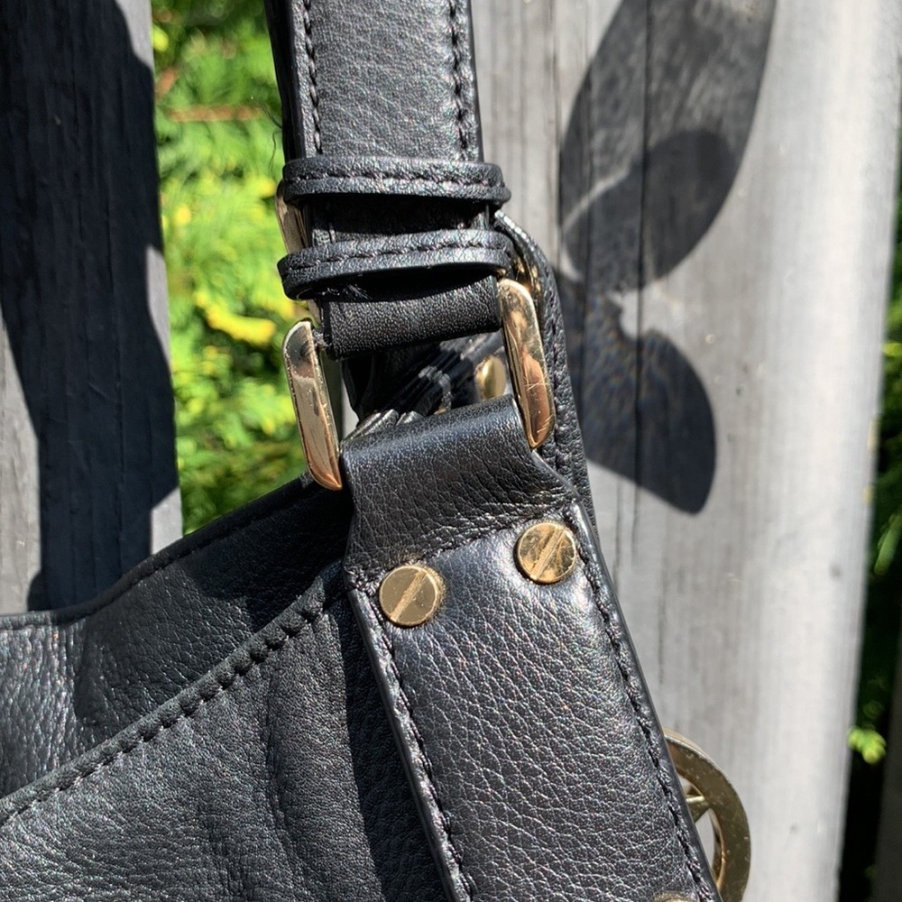 Michael Kors Purse - Picture 16 of 17